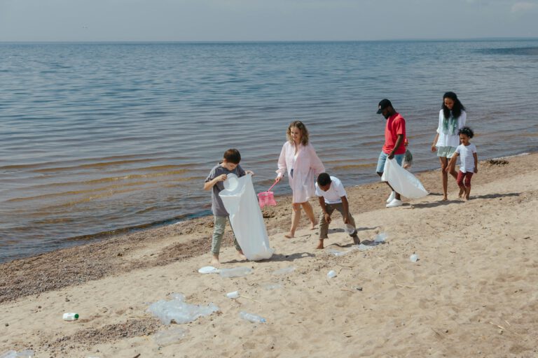 Strandschoonmaak met de buren